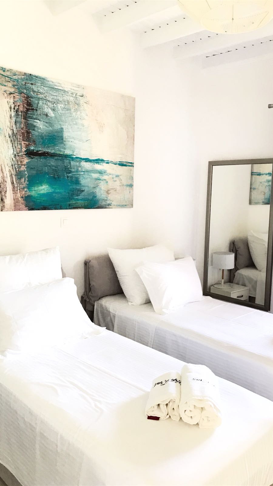 Studio with balcony twins